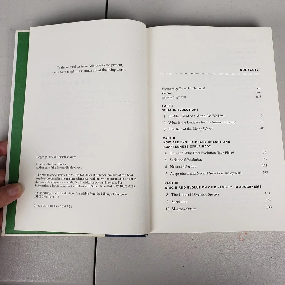 Ernst Mayr What Evolution Is Hardcover 2001 Basic Books Science Biology